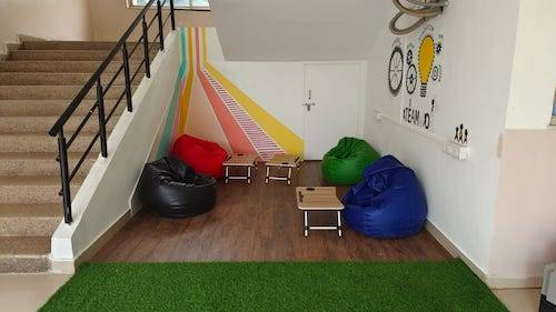 Akemi Junior College gallery image 1