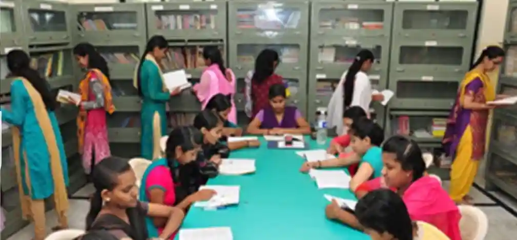 Arya Vidya Mandir High School & Junior College gallery image 2